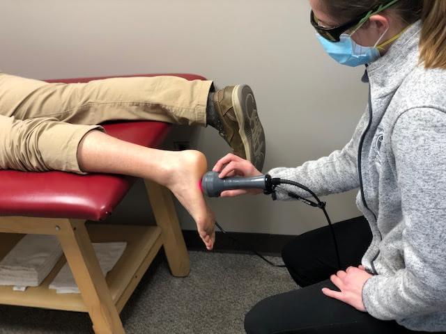 laser therapy on the feet